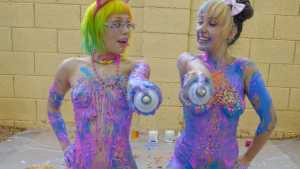 audra-and-orian-cute-girls-sploshing-tog