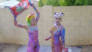 audra-and-orian-cute-girls-sploshing-tog