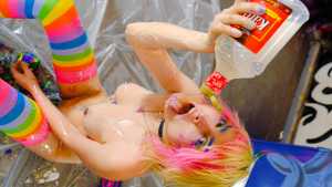 princess-jupiter-makes-a-warehouse-pokeb