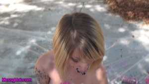 sally-jupiters-first-cake-po_8.jpg