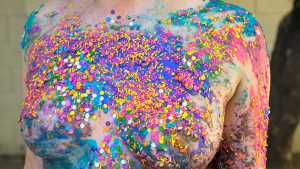 spectra--rainbow-hair-model-has-her-1st_