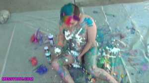 spectra--rainbow-hair-model-has-her-1st_